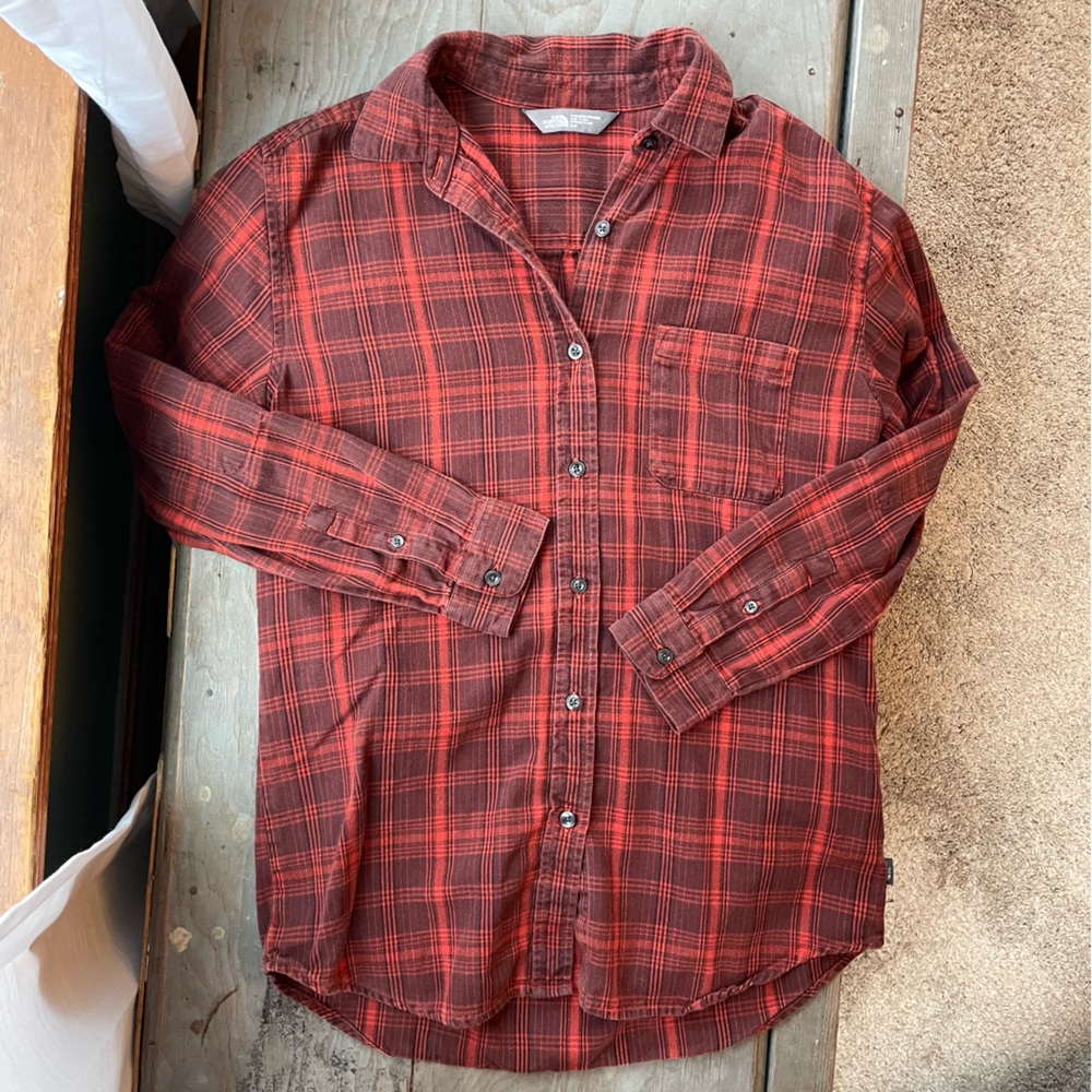 The North Face flannel shirt | size small